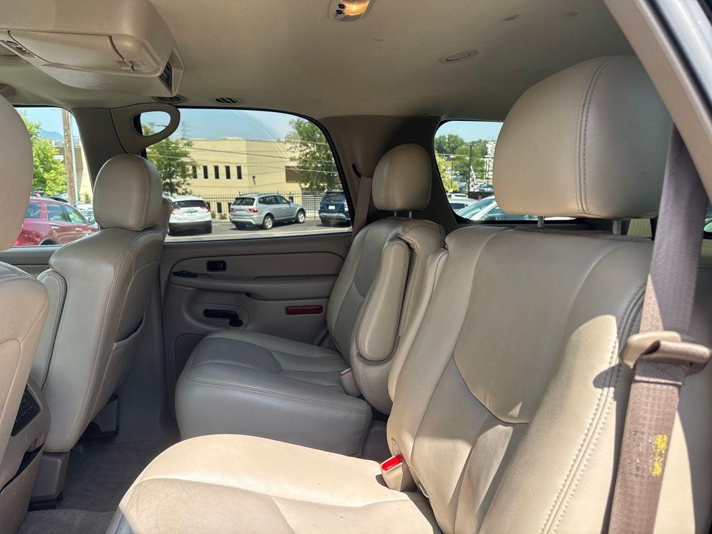 used 2005 GMC Yukon car, priced at $4,677