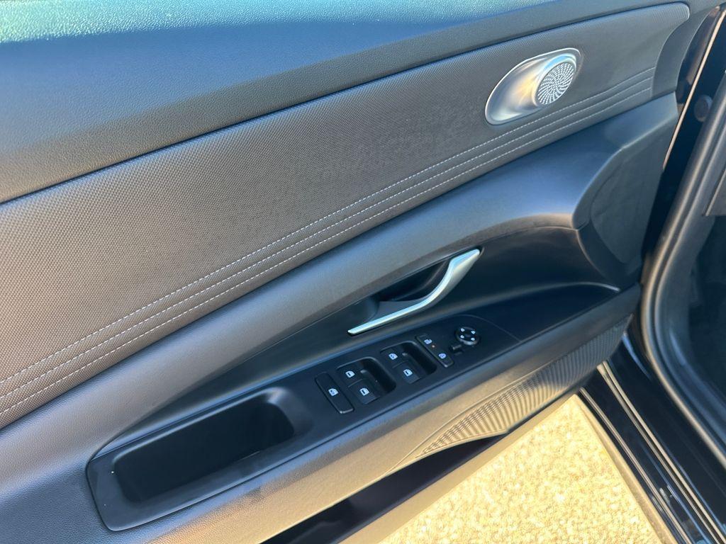 used 2024 Hyundai Elantra car, priced at $23,589