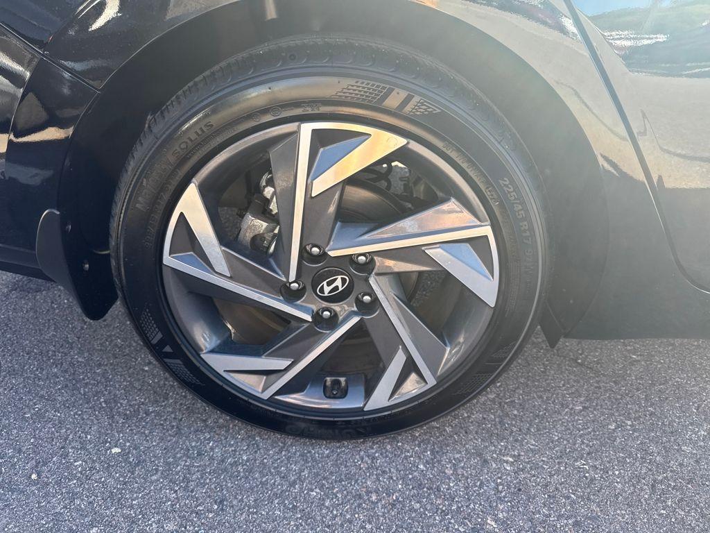 used 2024 Hyundai Elantra car, priced at $23,589