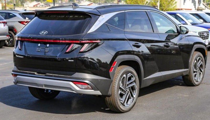 new 2025 Hyundai Tucson car, priced at $43,179