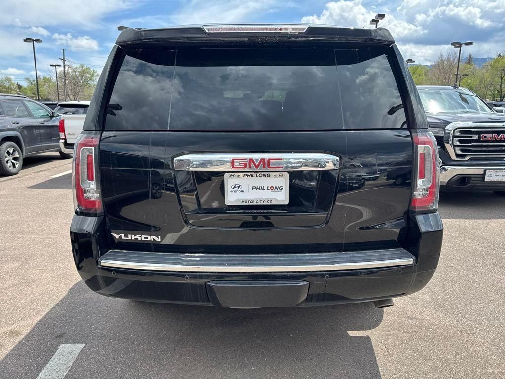 used 2019 GMC Yukon car, priced at $34,891