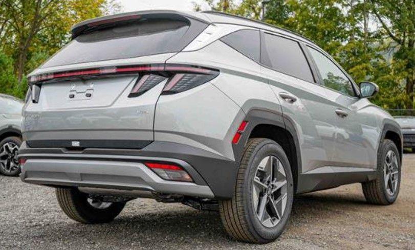 new 2025 Hyundai Tucson car, priced at $34,930