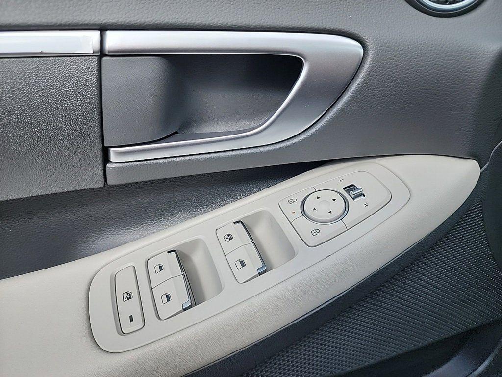 new 2025 Hyundai Sonata car, priced at $27,090