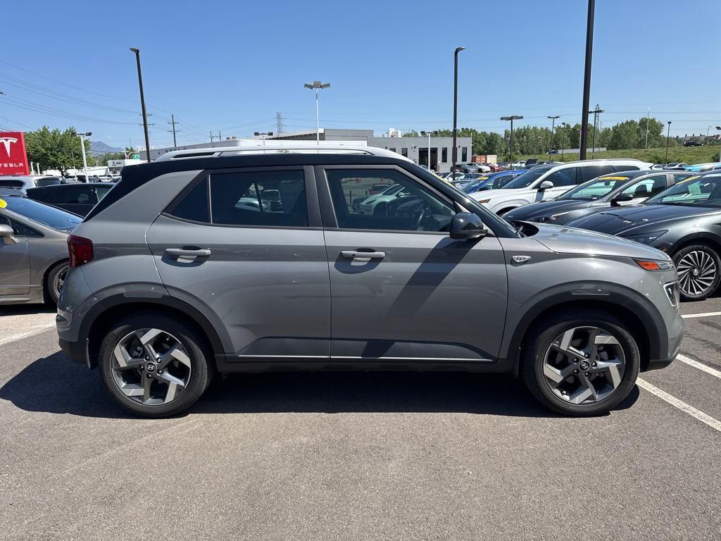 used 2022 Hyundai Venue car, priced at $19,992
