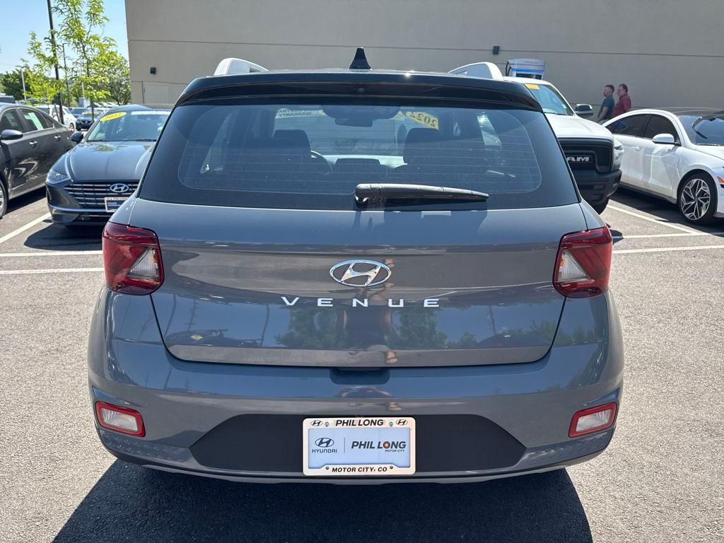 used 2022 Hyundai Venue car, priced at $19,992