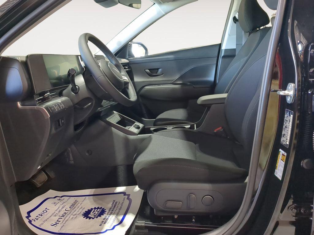 new 2025 Hyundai Kona car, priced at $32,554