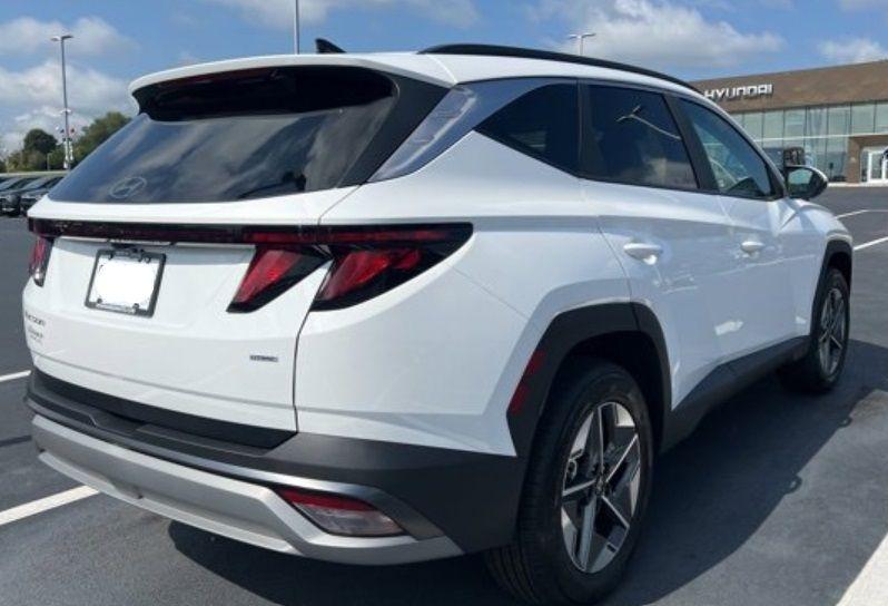 new 2025 Hyundai Tucson car, priced at $32,740