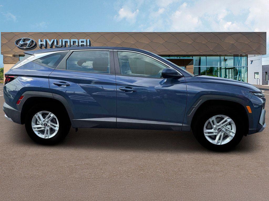 new 2025 Hyundai Tucson car, priced at $33,079