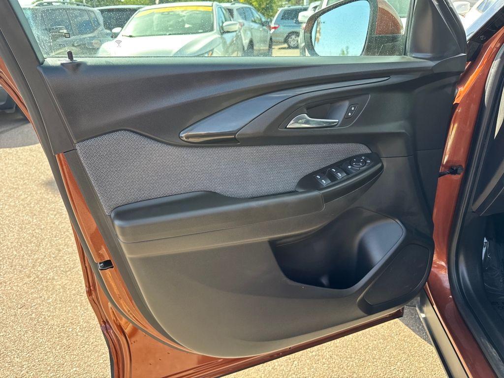 used 2021 Chevrolet TrailBlazer car, priced at $20,492