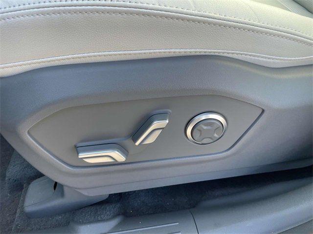 new 2025 Hyundai SANTA FE HEV car, priced at $48,774