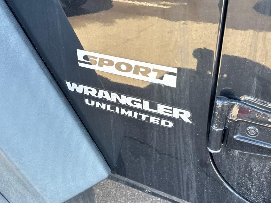 used 2014 Jeep Wrangler Unlimited car, priced at $15,892