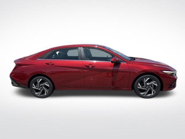 new 2025 Hyundai Elantra car, priced at $29,929