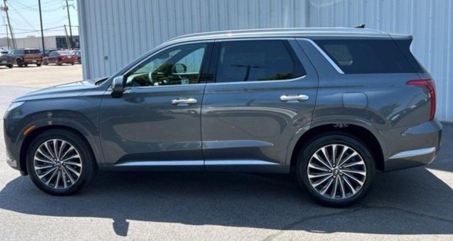 new 2025 Hyundai Palisade car, priced at $52,814