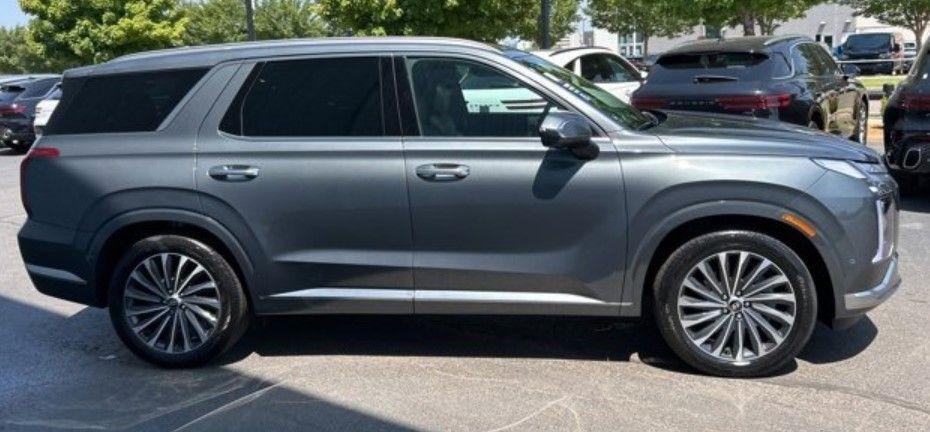 new 2025 Hyundai Palisade car, priced at $52,814