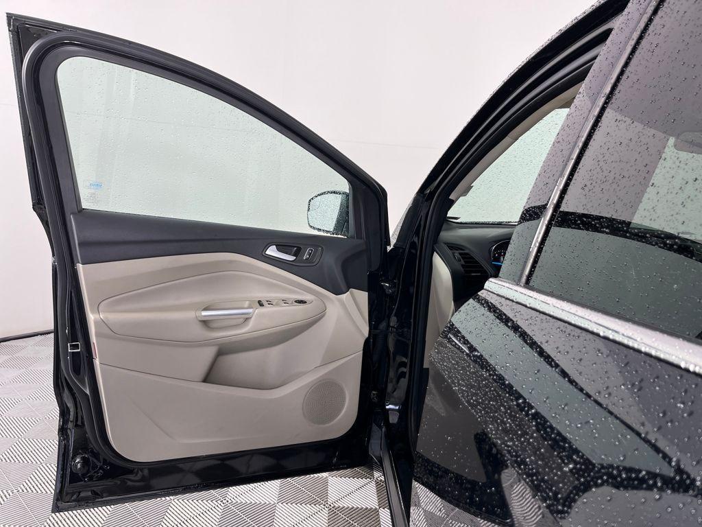 used 2016 Ford Escape car
