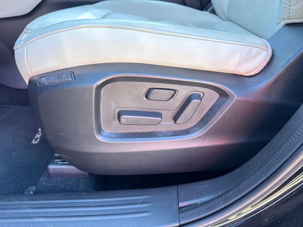 used 2023 Mazda CX-5 car, priced at $27,989