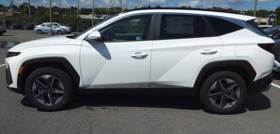 new 2025 Hyundai Tucson car, priced at $34,800