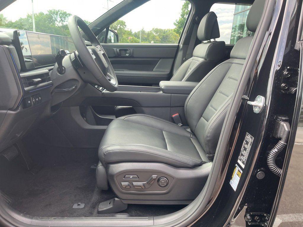 new 2025 Hyundai Santa Fe car, priced at $48,435