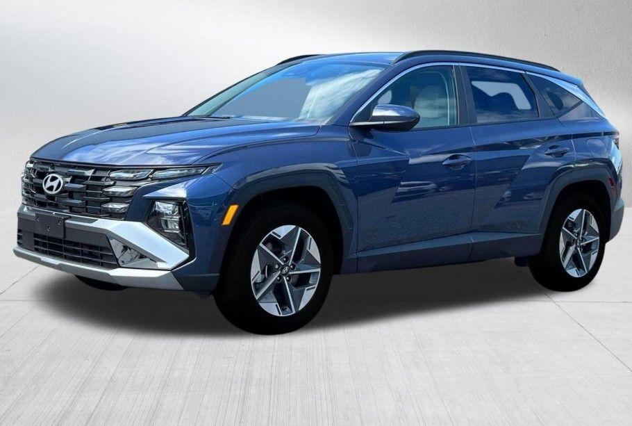 new 2025 Hyundai Tucson car, priced at $36,894