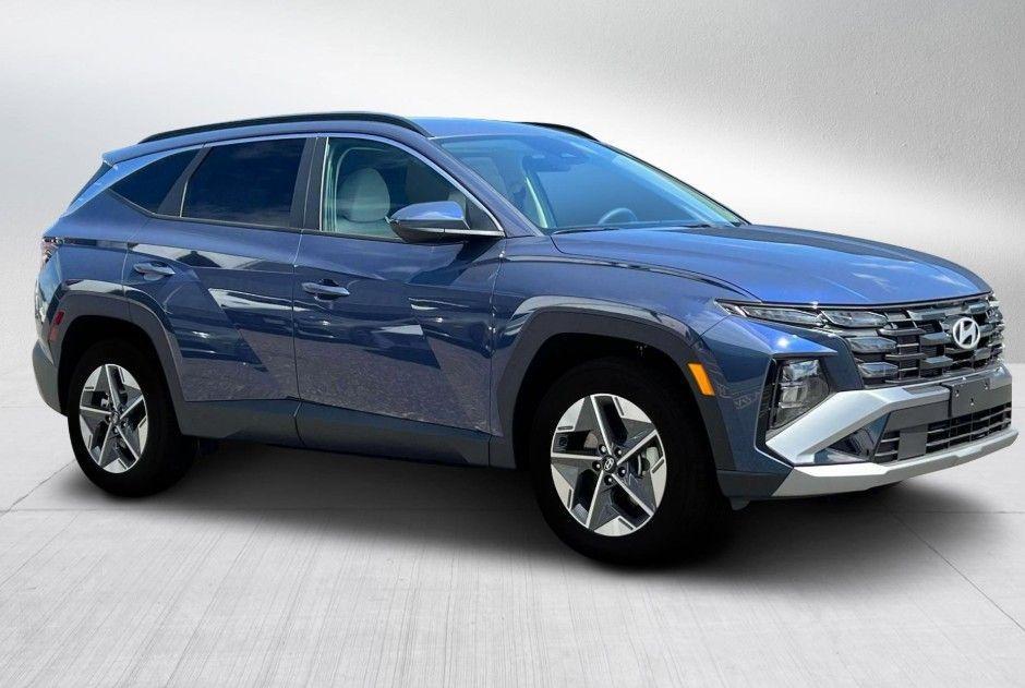 new 2025 Hyundai Tucson car, priced at $36,894