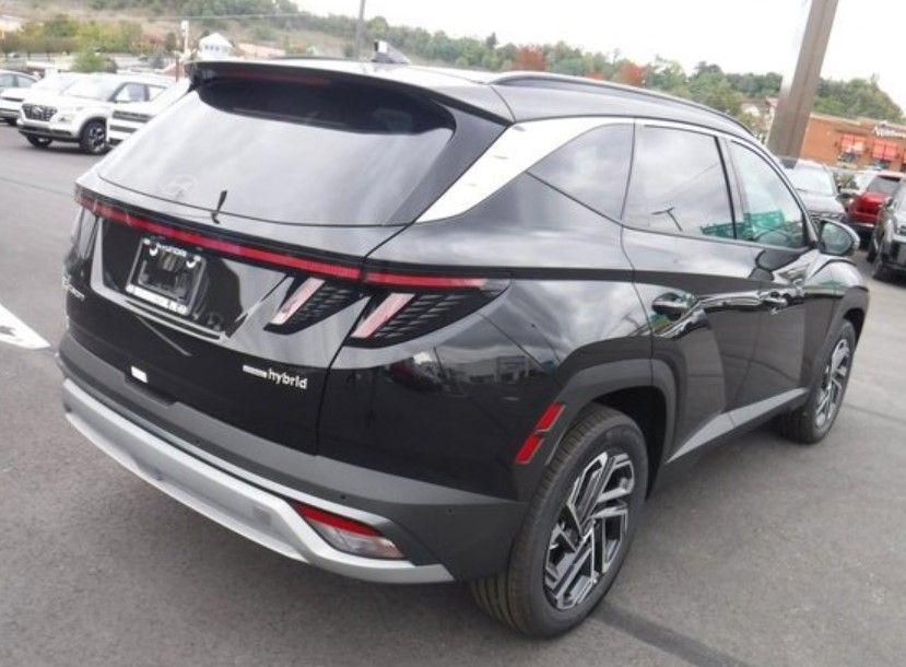 new 2025 Hyundai TUCSON Hybrid car, priced at $41,950