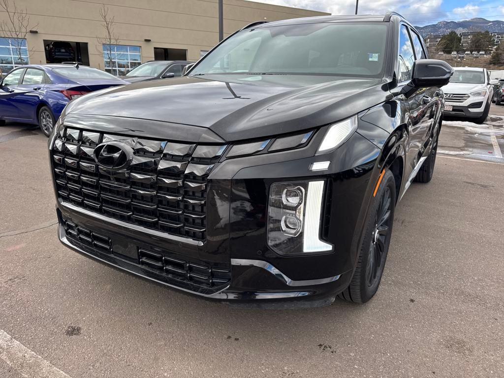 used 2024 Hyundai Palisade car, priced at $42,694