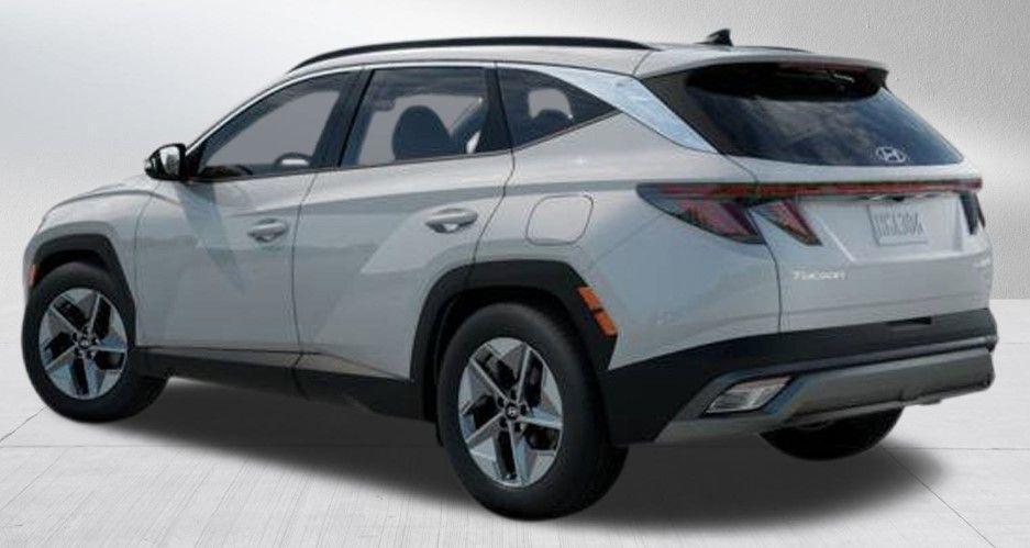 new 2025 Hyundai TUCSON Hybrid car, priced at $39,954