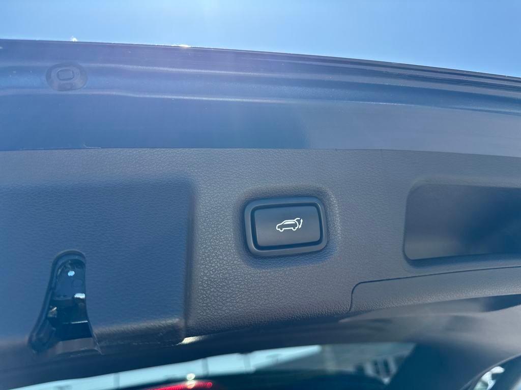 used 2020 Hyundai Santa Fe car, priced at $20,492