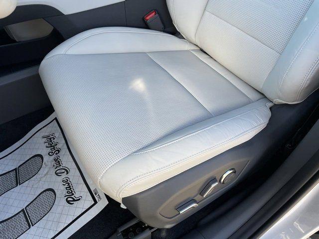 new 2025 Hyundai SANTA FE HEV car, priced at $50,269
