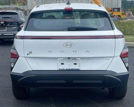 new 2025 Hyundai Kona car, priced at $27,910