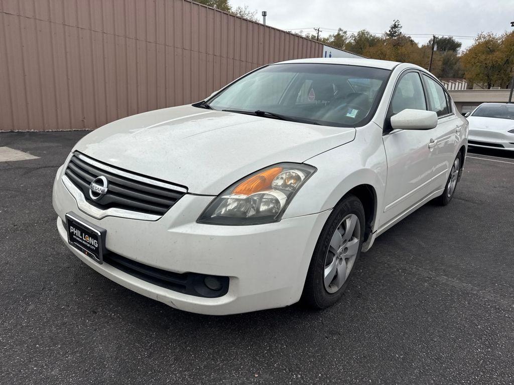used 2008 Nissan Altima car, priced at $3,977