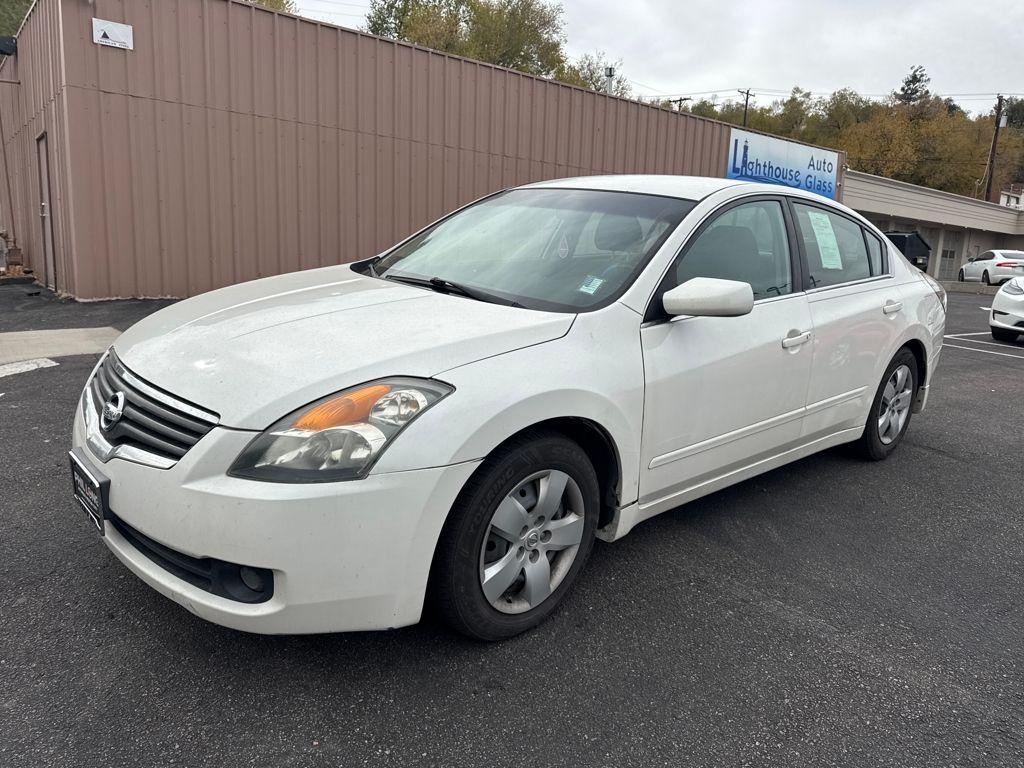 used 2008 Nissan Altima car, priced at $3,977