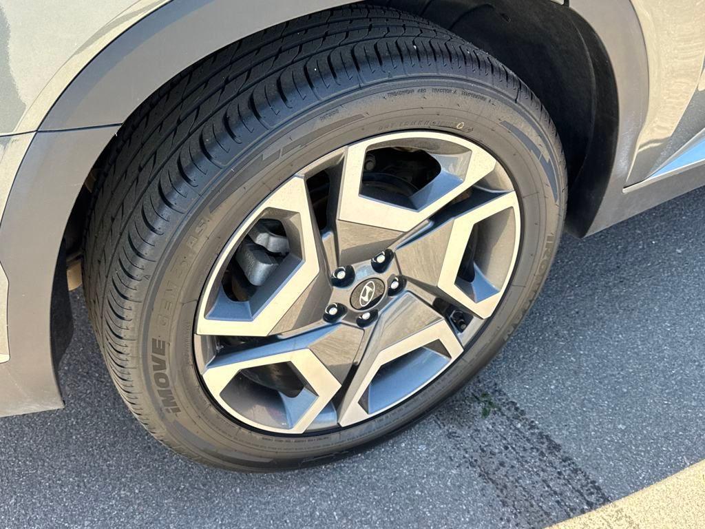 used 2024 Hyundai Palisade car, priced at $38,386
