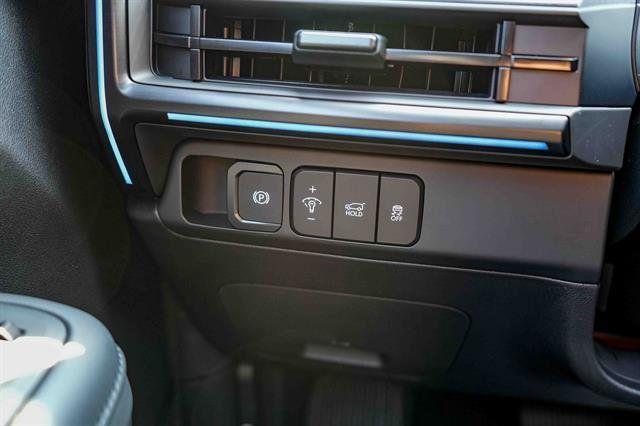 new 2025 Hyundai SANTA FE HEV car, priced at $53,809