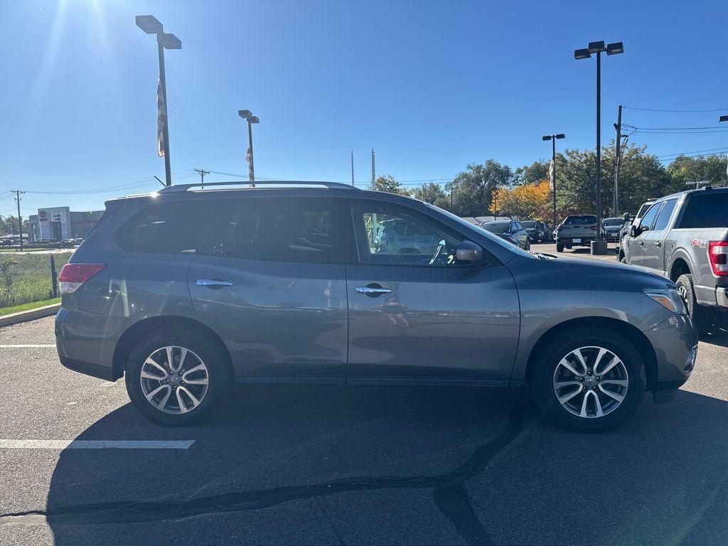 used 2015 Nissan Pathfinder car, priced at $9,989