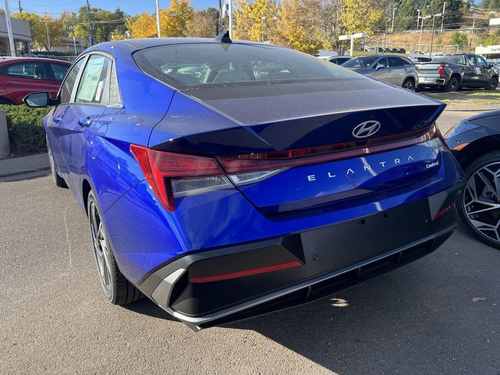 new 2024 Hyundai Elantra car, priced at $26,270