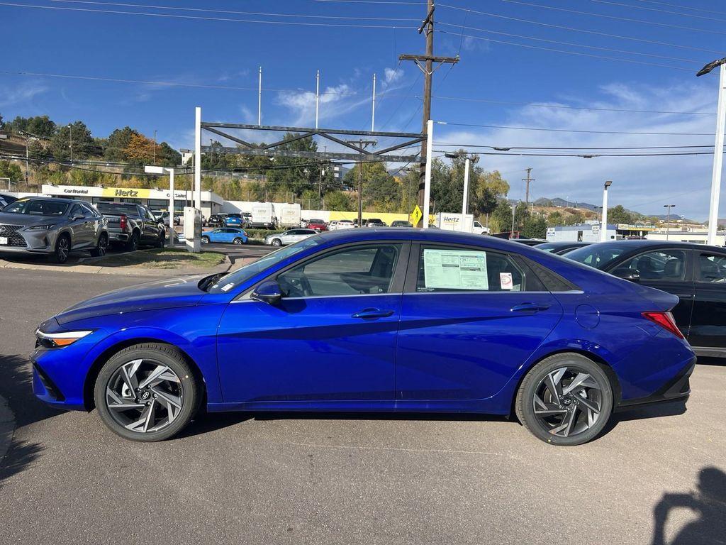 new 2024 Hyundai Elantra car, priced at $26,270