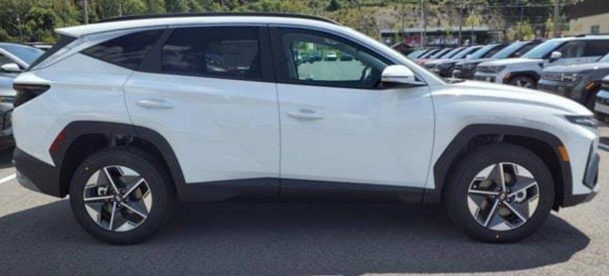 new 2025 Hyundai Tucson car, priced at $37,984