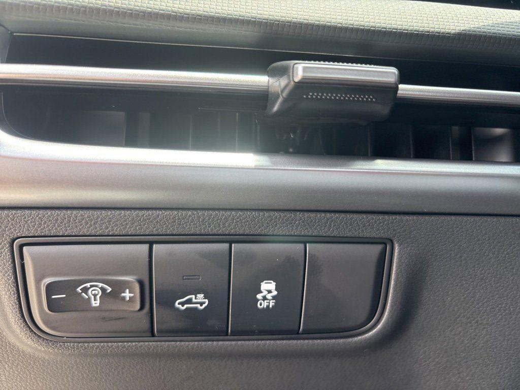 new 2025 Hyundai SANTA CRUZ car, priced at $33,544