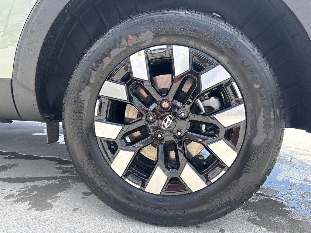 new 2025 Hyundai SANTA CRUZ car, priced at $33,544