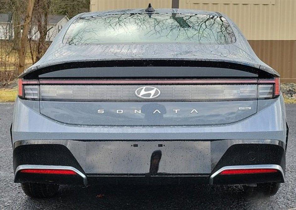 new 2024 Hyundai Sonata car, priced at $29,205