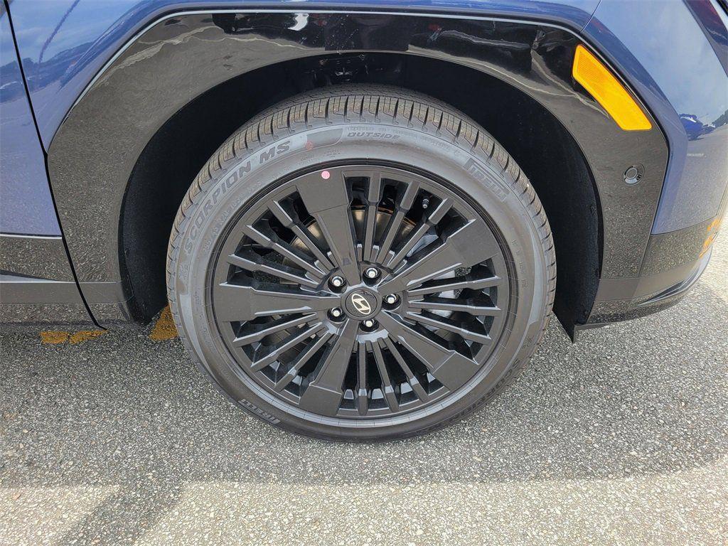new 2025 Hyundai SANTA FE HEV car, priced at $52,813
