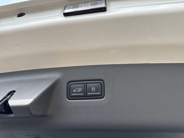 new 2025 Hyundai Santa Fe car, priced at $38,720