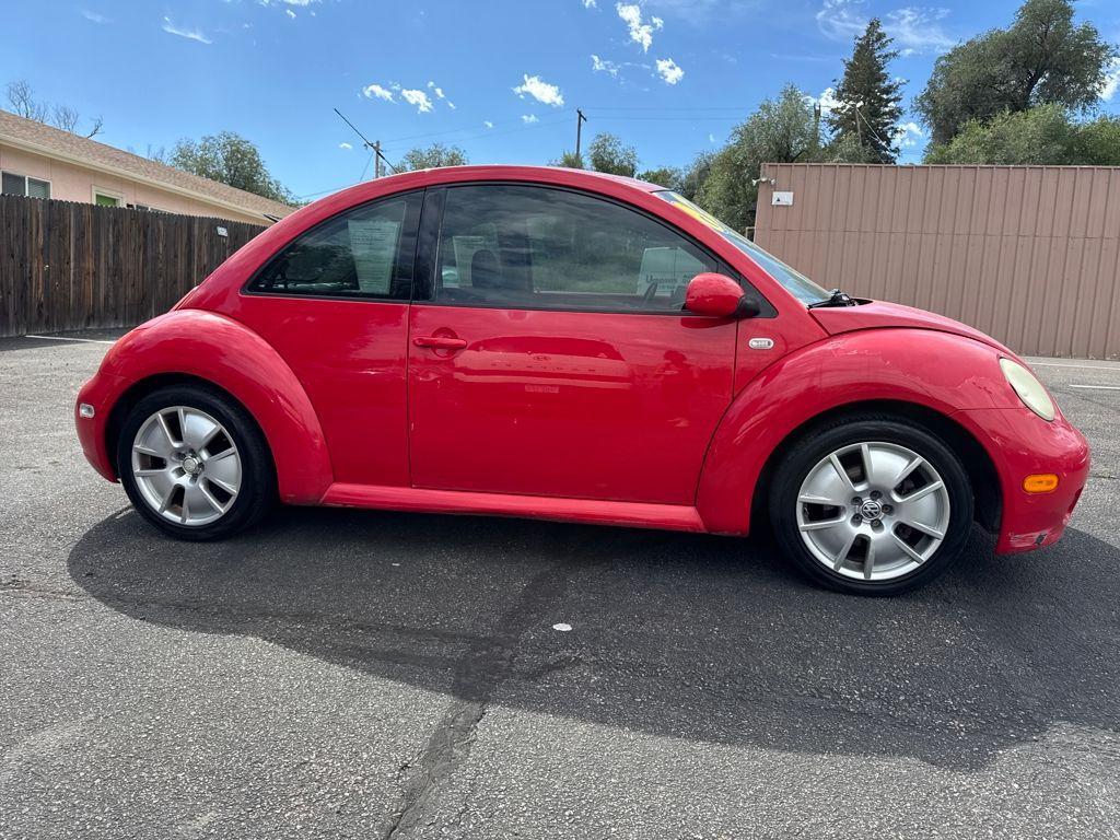 used 2002 Volkswagen New Beetle car, priced at $3,277