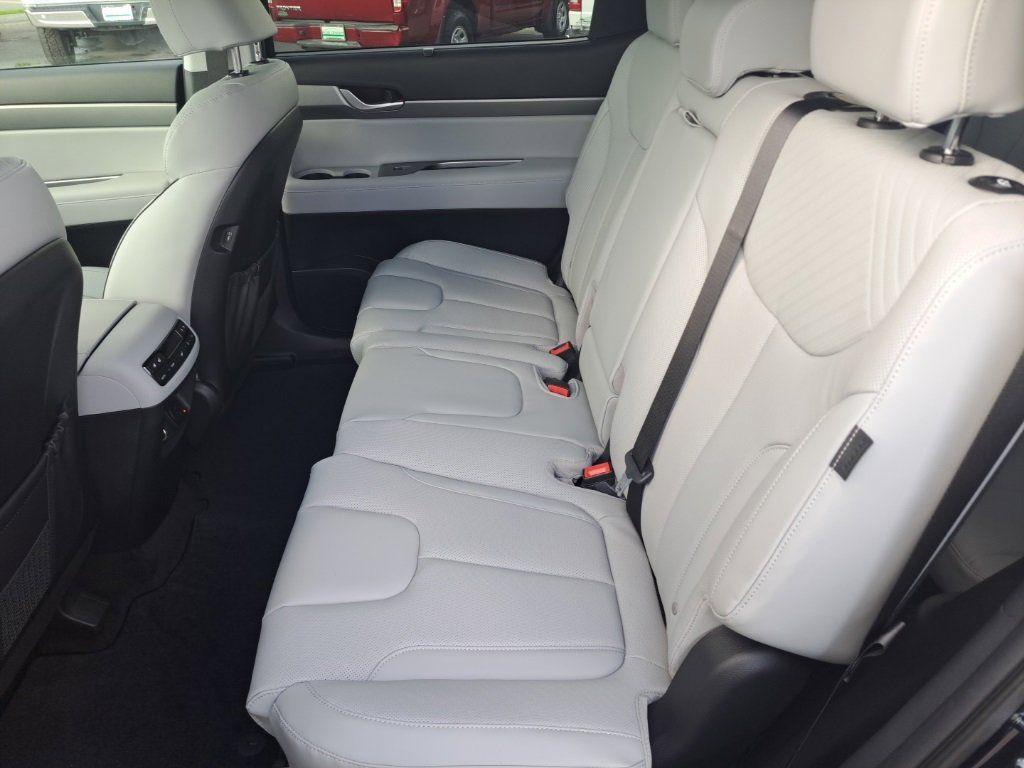 new 2025 Hyundai Palisade car, priced at $47,694