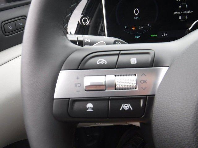 new 2025 Hyundai TUCSON Hybrid car, priced at $43,290