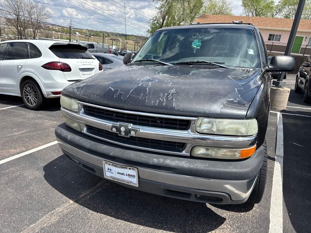 used 2003 Chevrolet Suburban car, priced at $4,977