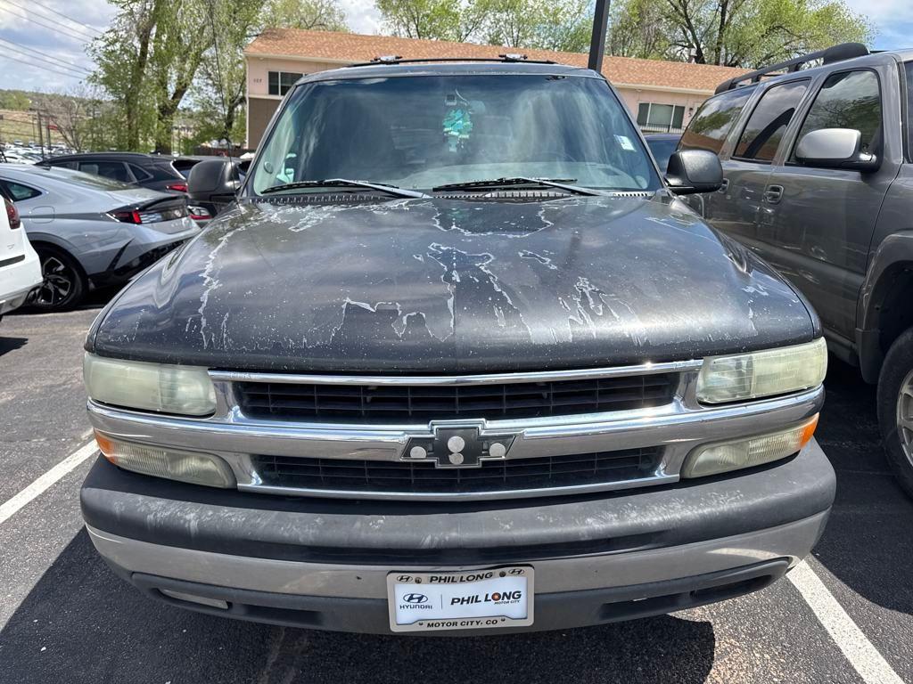 used 2003 Chevrolet Suburban car, priced at $5,977