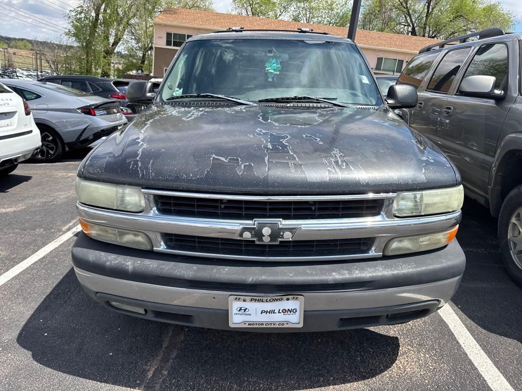 used 2003 Chevrolet Suburban car, priced at $4,977