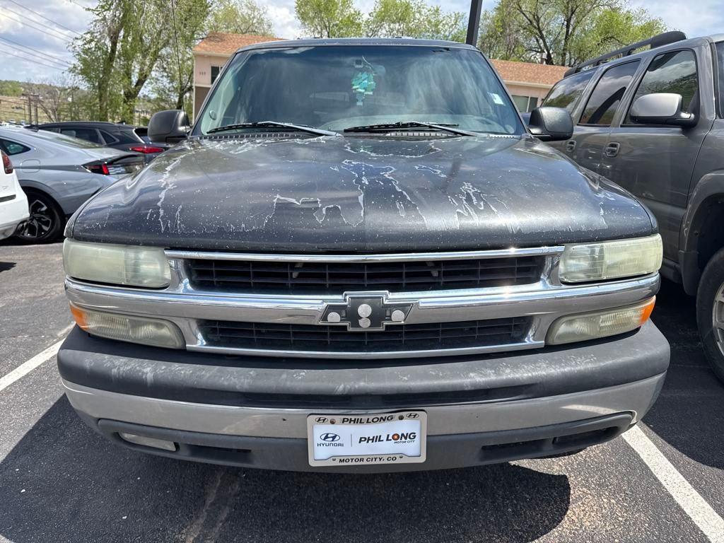 used 2003 Chevrolet Suburban car, priced at $5,977